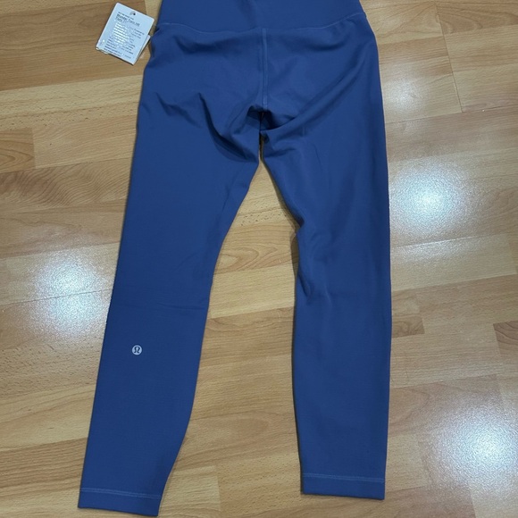 New Lululemon Wunder Train HR Tight 25” - Picture 7 of 10
